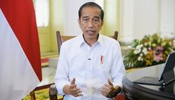 Presiden Jokowi Perbolehkan Lepas Masker di Luar Ruangan
