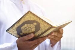 Hukum Membaca Surah Yasin di Malam Jumat, Begini Dalil Haditsnya
