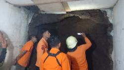 Dinding Kamar Jebol akibat Hujan Deras, Dua Warga Bogor Luka-Luka