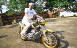 Motor RX King Bertema Dedi Mulyadi Ini 3 Kali Juara Lomba Modifikasi