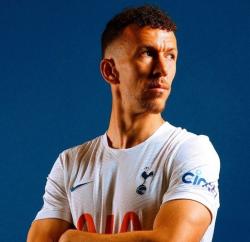 Resmi! Tottenham Umumkan Ivan Perisic sebagai Pemain Baru