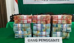 Setor Rp595 Juta, Mantan Bupati Simeulue Darmili Bayar Kerugian Negara akibat Korupsi