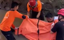 Pengendara Motor Terjun ke Saluran Irigasi Ditemukan Tewas usai Terseret Arus<