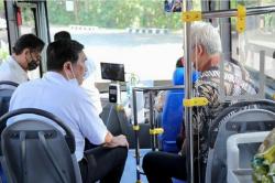 Luhut Targetkan Kendaraan Listrik Berlaku di Seluruh Destinasi Super Prioritas pada 2023