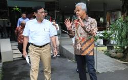 Luhut Temui Ganjar, 1 Jam Bahas Distribusi Minyak Goreng dan Penanganan Rob