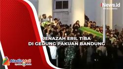 Detik-Detik Jenazah Eril Tiba di Gedung Pakuan Bandung