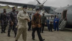 Menhan Prabowo Serahkan Pesawat dan Heli Anti Kapal Selam Buatan PTDI ke TNI AL