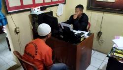 Mabuk Lem, Pria Bertato Terangsang lalu Nekat Cabuli Bocah Kelas 4 SD di KBB<