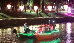 Sungai Kalimas Surabaya Makin Cantik, Mirip Wisata Perahu di Venesia