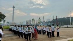 Puluhan Abang None Berkumpul di Monas Ikuti Upacara HUT Jakarta Ke-495