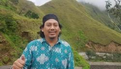 TGB Ziarah ke Tebuireng, Aguk Irawan : Tradisi yang Harus Dijaga