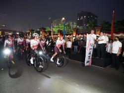 Kapolri Lepas 114 Pesepeda untuk Pecahkan Rekor MURI Gowes Sejauh 508 Km