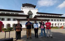 Keren, Tim Muhibah Angklung Jabar Tampil di 7 Kota Amerika Serikat