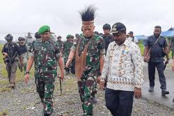  Kunjungi Kabupaten Nduga, Danrem 172/PWY Siap Kawal Kebangkitan UMKM