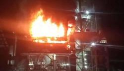 Pabrik Semen SCG di Sukabumi Terbakar, Sumber Api Masih Belum Diketahui<