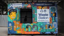 Tukar Sampah dengan Poin Gopay di Stasiun MRT Blok M