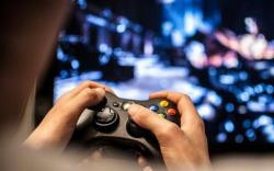 China Pecat dan Selidiki Pejabat Partai yang Kecanduan Game 