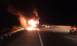 Bus Rosalia Indah Hangus Terbakar di Ruas Tol Pejagan-Pemalang, Ini Penyebabnya