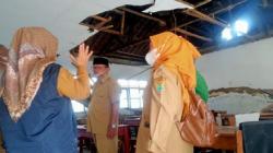 Banyak Sekolah Rusak Parah di Karawang, Pemkab Tak Punya Uang untuk Perbaikan<