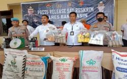 Polisi Bongkar Praktik Pupuk Oplosan di Banyuasin, Hasil Produksi Dijual hingga ke Jambi<