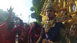 Pendaftaran Peserta Pemilu 2024 Dibuka, PKP dan PDIP Tiba di Kantor KPU