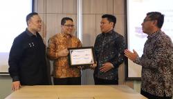 MNC Guna Usaha Indonesia-ESQ Group Kerja Sama Pembiayaan Umrah dan Haji Khusus