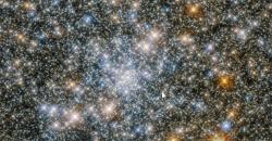 Ribuan Bintang Saling Berdekatan, Gugus Bola Terlihat Dalam Gambar Hubble 