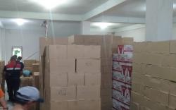 Satpol PP Gerebek Gudang Pemasok Miras Lubuklinggau - Bengkulu, Petugas Sempat Tidak Bisa Masuk 