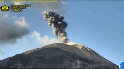 Gunung Api Ile Lewotolok Erupsi, Semburkan Kolom Abu 1.500 Meter Disertai Suara Gemuruh