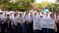 Tolak Dipungut Sumbangan, Siswa SMKN 1 Boyolangu Demo Pihak Sekolah