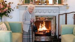 Kondisi Ratu Elizabeth II Drop, Istana Buckingham Tepis Sempat Jatuh