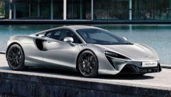 Sampaikan Duka Mendalam, McLaren Ungkap Supercar Artura Edisi Spesial Ratu Elizabeth II
