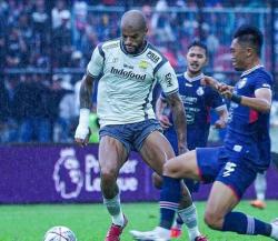 Jadwal Persib Bandung Vs Persija Jakarta Liga 1 2022-2023, Adu Strategi Luis Milla dan Thomas Doll<