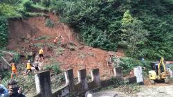 Banjir dan Longsor Mengintai, Jabar Siaga 1 Hadapi Potensi Bencana Alam