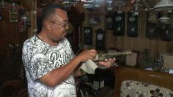 Gemar Berburu Barang Antik, Kades di Grobogan Miliki Ratusan Koleksi Era Penjajahan Belanda