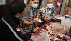 Cerita Sedih Samin Sang Penjaga Sekolah, Uang Celengan Haji Rp50 Juta Dimakan Rayap