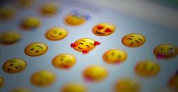 Inilah Arti Emoticon WhatsApp yang Perlu Kamu Ketahui