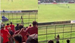 Diteriaki Sambo oleh Suporter Bola, Polisi Ini Tersenyum dan Lambaikan Tangan