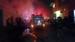 Gudang Telur dan Beras di Pasar Cikurubuk Tasikmalaya Terbakar, Diduga akibat Korsleting Listrik<