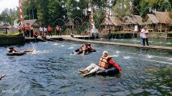 Kampung Sampireun Garut Tawarkan Suasana ala Bali di Alam Sunda