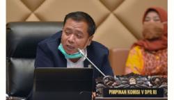 Ketua Komisi V DPR Tepis AHY soal Pembangunan Infrastruktur: Semua Tahu Jokowi Lebih Sukses