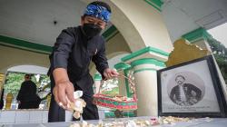 Ingat Jasa Karuhun Bandung, Pejabat dan ASN Ziarah ke Makam Rd Adipati Wiranatakusumah II