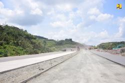 Menteri PUPR Targetkan Tol Cisumdawu Seksi 1-4 Beroperasi Desember 2022