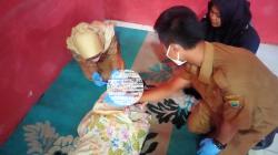 Pilu, Tangisan Bayi di Cianjur Ungkap Ibunya Tewas Gantung Diri dalam Kamar<