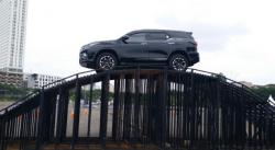 Dianggap Mobil Mewah di Jakarta, Fortuner dan Pajero Sport di Papua Jadi Angkot