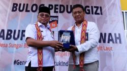 Turunkan Stunting, BULOG Peduli Salurkan Beras Fortivit di Kalbar