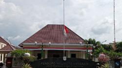 Gubernur NTB Ke-4 Meninggal, Pemkot Instruksikan Pengibaran Bendera Setengah Tiang<