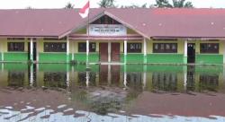 Banjir Rendam SD di Aceh Singkil Sejak 2 Hari Lalu, Siswa Terpaksa Diliburkan