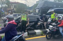 Masuk Jalur Cepat, Puluhan Pengendara Motor Ditilang di Ring Road Timur Yogyakarta