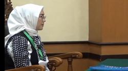Sidang Gugatan Cerai Bupati Purwakarta Ditunda, Anne Ratna Mustika Tetap Santuy<